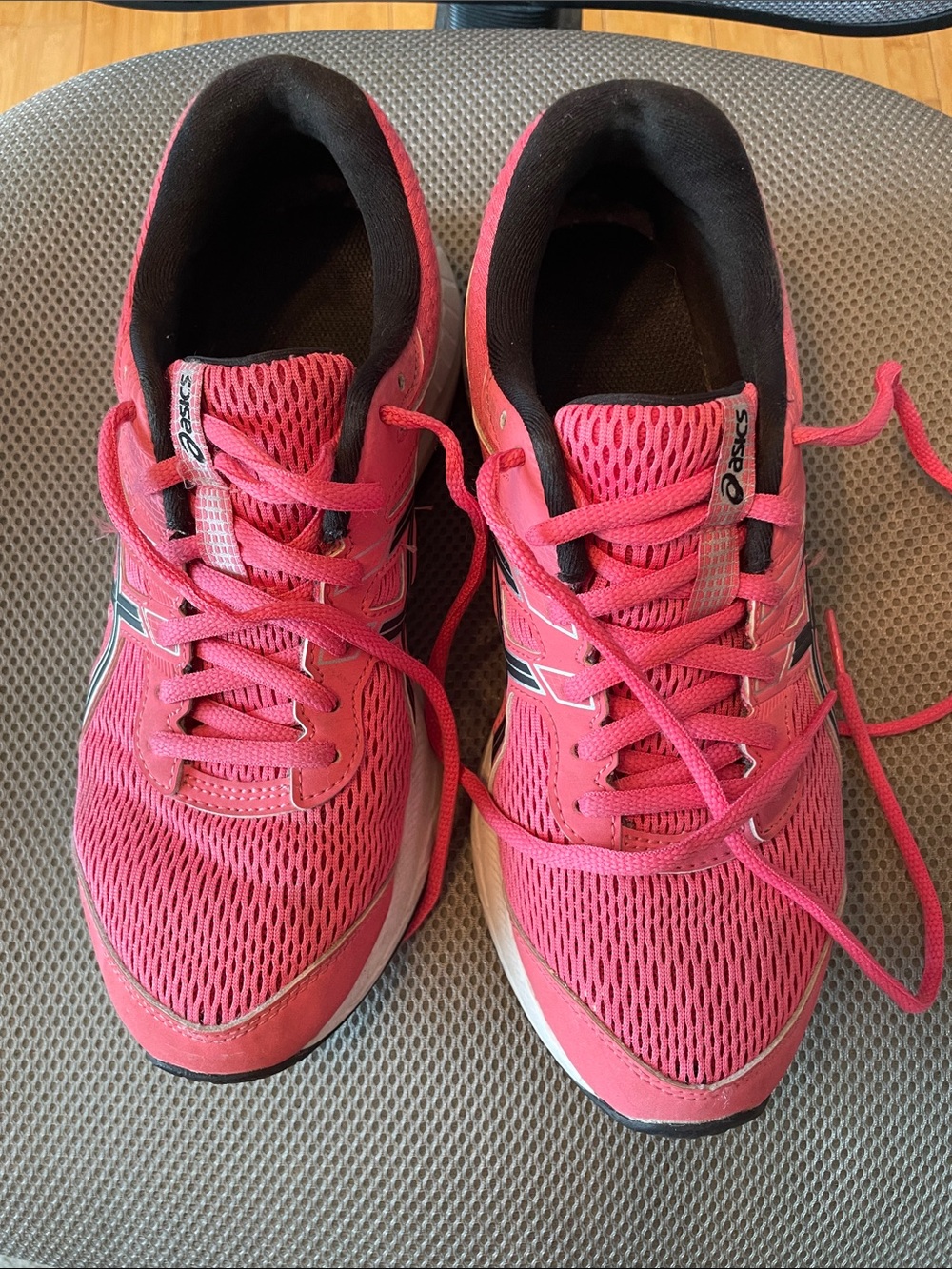 ASICS Women's Bright Pink Mesh Athletic Running Sneakers